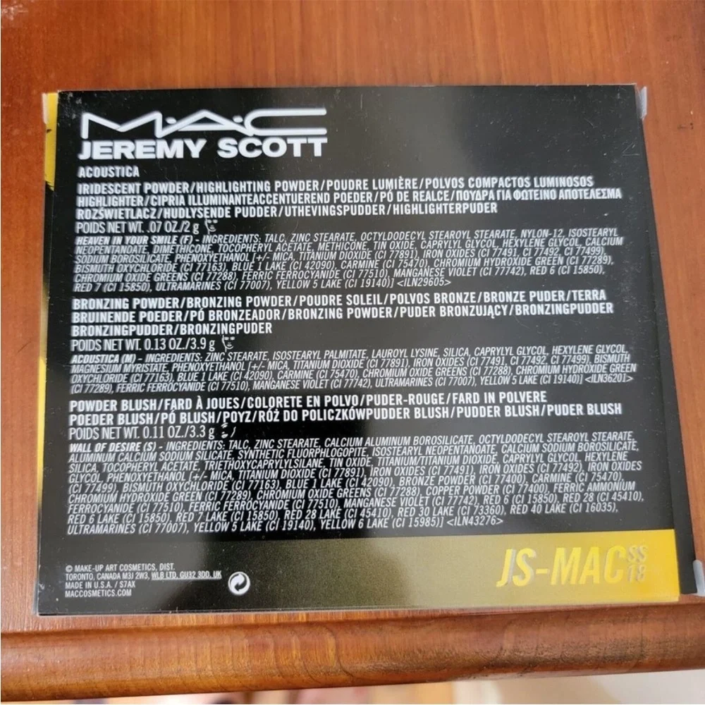 MAC Cosmetics Jeremy Scott Cheeky Vol. 1 Mixtape Blush Palette